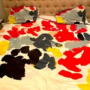 West Elm duvet cover with 2 pillow shams